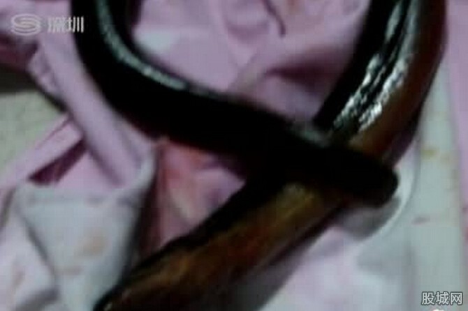 印尼载118人客轮遇险逾百人失联 已有四人获救_熊猫体育首页(图2) 熊猫体育